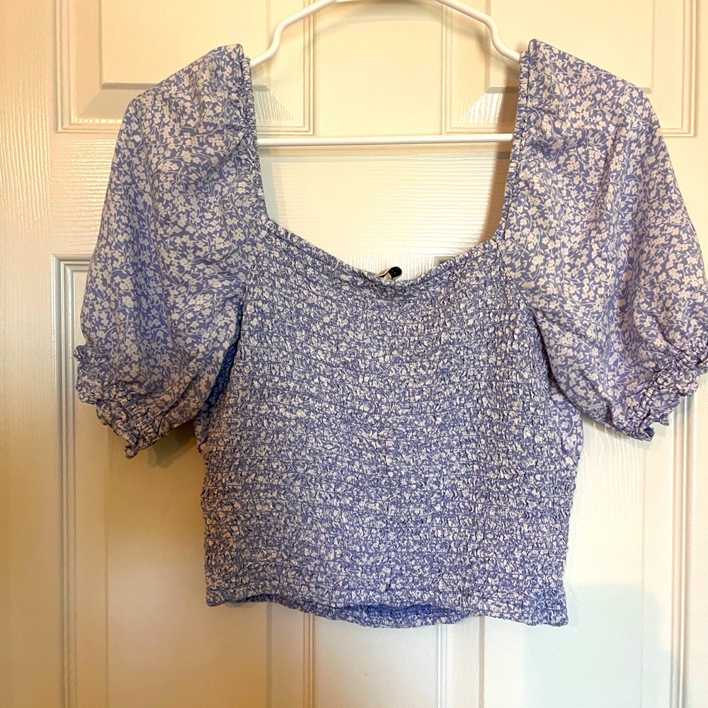 Abercrombie and Fitch size M